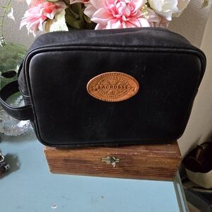 Lacrosse toiletry bad leather